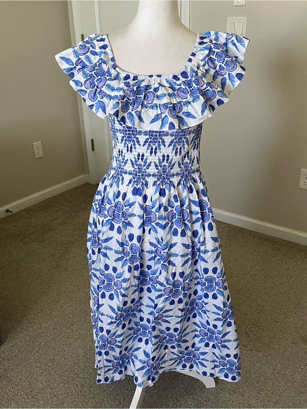 Like New Hill House Blue and White Floral Ruffle Midi Dress Size Large